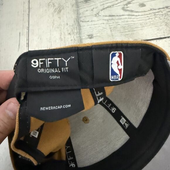 Philadelphia 76ers Men's Baseball Cap Strap Back New Era Hat 9Fifty Adjustable - Picture 9 of 9